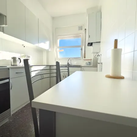 Caserna 13 - Luminoso Piso En شقة فيغيريس