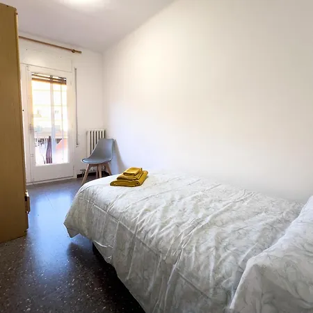 Apartment Caserna 13 - Luminoso Piso En Figueres Figueres (Girona)